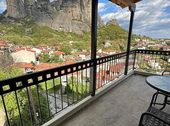 Meteora Sunrise דירה